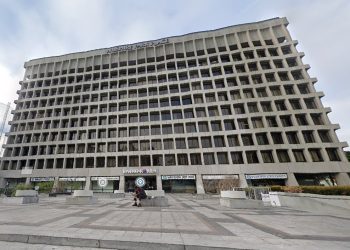 한인타운 응원명소 앞 윌셔가 빌딩, 아파트로 바뀐다 … 한인타운 오피스 급속 감소