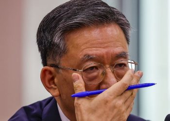 “이재명 레임덕 신호탄” … 정성호 법무장관, 전격 사의표명
