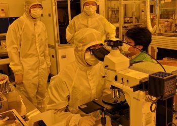 평균 정자 수 2045년 ‘0’ 전망…’실존적 위기’에 과학계 논란