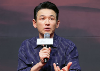 ‘황정민 스토킹 혐의’ 여성 SNS 사라졌다