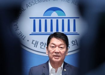 안철수 “李대통령, 조국 사면 후회 않습니까”