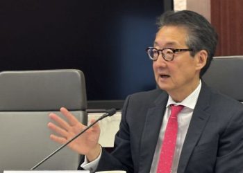 빅터 차 “트럼프 이란엔 핵 보유 불허…北엔 타협적 “