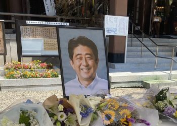 “아베 암살 진범은 한국인 히트맨” … 황당 각본에 제작 무산