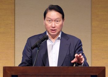 최태원 “日키옥시아와 반도체 공동생산 검토 중”