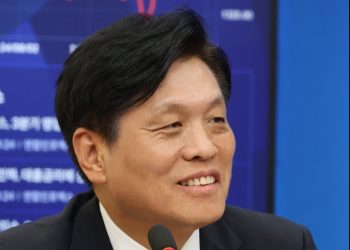 “미국 일방 지시 받을 관계 아니다” … 트럼프에 정면 반박