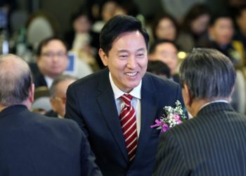 오세훈, 시장직 상실 위기 벗어났다 … 2심서 무죄 “명태균 진술 믿기 어렵다”