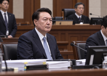 윤석열 ‘명태균 여론조사’ 2심 무죄…김건희 판결도 흔들리나