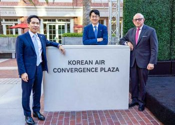 대한항공, USC 캠퍼스 한복판에 ‘Korean Air’ 이름 새겨